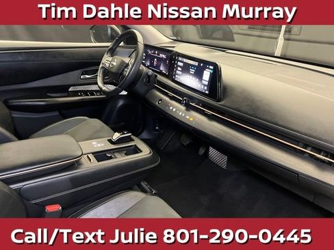 Used 2023 Nissan Ariya AWD image 17