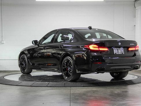 Certified 2023 BMW 530e w/ M Sport Package image 4