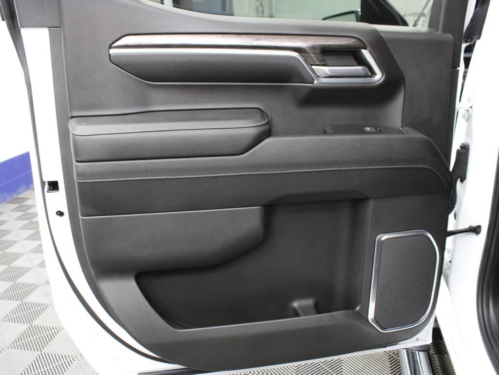 Used 2023 Chevrolet Silverado 1500 LTZ AWD/4WD image 72