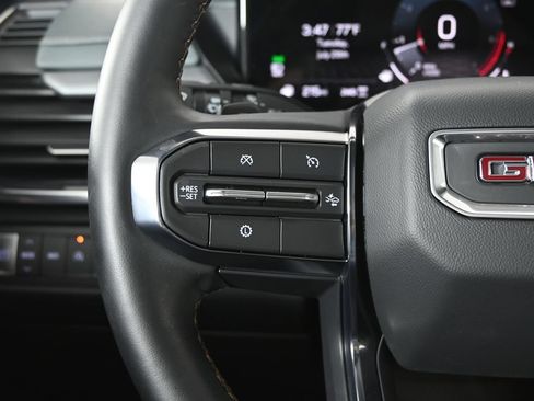 Used 2024 GMC Acadia AT4 AWD/4WD image 36