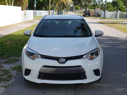 Used 2014 Toyota Corolla LE FWD image 5