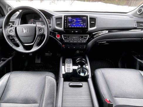 Used 2018 Honda Pilot Elite image 22