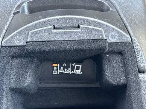 Used 2017 Cadillac XT5 Premium Luxury image 27