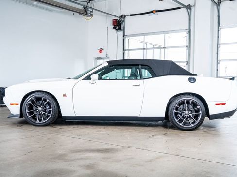 Used 2023 Dodge Challenger R/T Scat Pack w/ Plus Package image 9