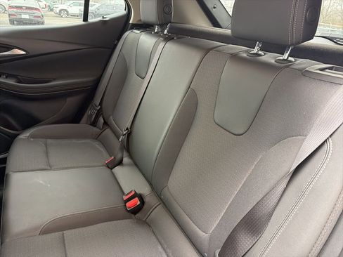 Used 2024 Buick Encore GX Preferred image 11