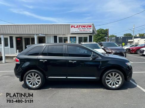 Used 2014 Lincoln MKX AWD w/ Equipment Group 102A image 2