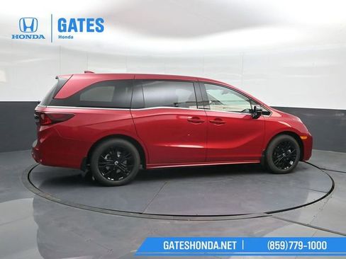 New 2026 Honda Odyssey Sport-L image 3