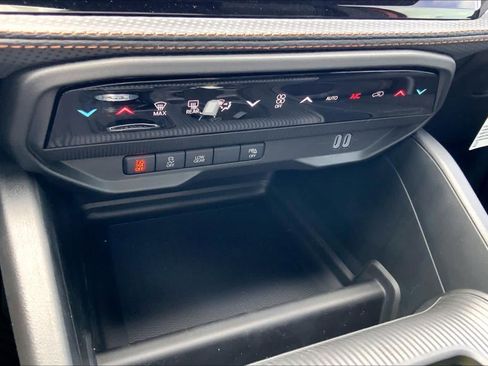 New 2026 Jeep Cherokee Limited image 15