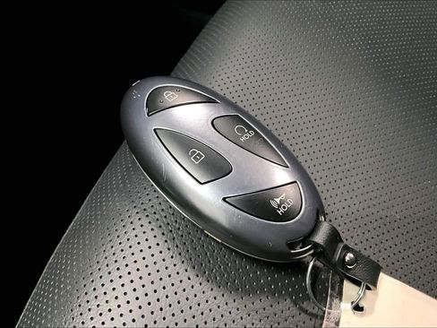 Used 2025 Hyundai Tucson Limited image 18