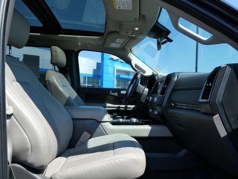 Used 2020 Ford Expedition Max Limited w/ Equipment Group 301A AWD/4WD image 13