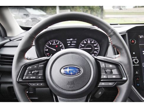 New 2026 Subaru Crosstrek 2.5i Limited AWD/4WD image 11