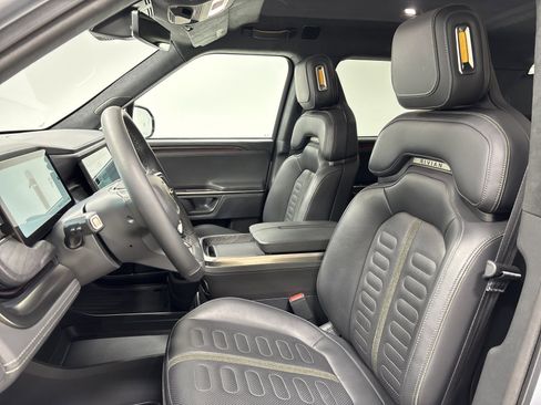 Used 2023 Rivian R1T Adventure AWD/4WD image 20
