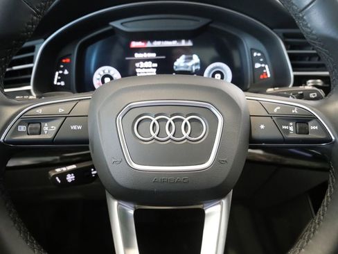 Used 2022 Audi Q7 3.0T Premium Plus w/ Premium Plus Package image 17