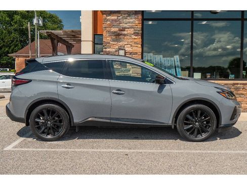 Used 2024 Nissan Murano SV w/ SV Midnight Edition Package AWD/4WD image 2