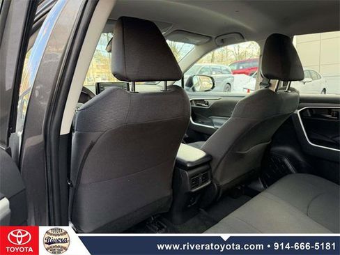 Certified 2022 Toyota RAV4 LE image 13