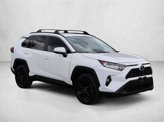 Used 2019 Toyota RAV4 XLE AWD/4WD video 3