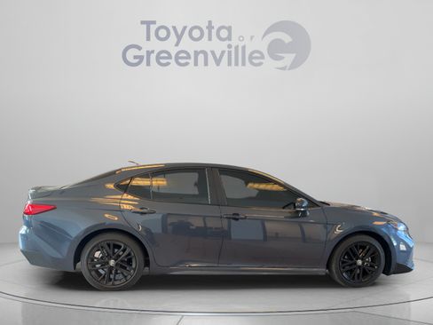 Used 2026 Toyota Camry SE w/ Multimedia Upgrade Package FWD image 7