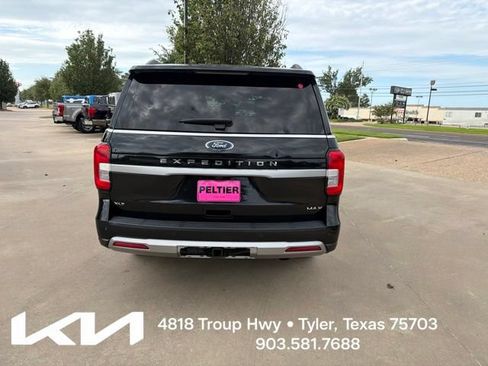 Used 2023 Ford Expedition Max XLT AWD/4WD image 9