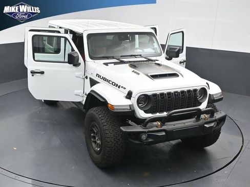 Used 2023 Jeep Wrangler Unlimited Rubicon 392 AWD/4WD image 25