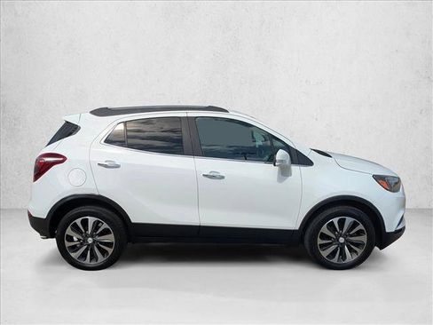Used 2017 Buick Encore Preferred AWD/4WD image 4