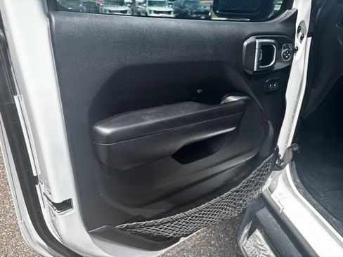 Used 2021 Jeep Wrangler Unlimited Sport AWD/4WD image 9