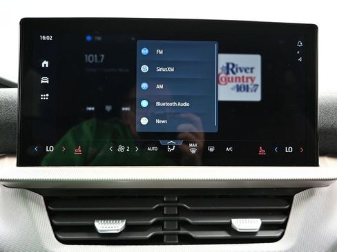 New 2026 Ford Explorer Active image 34