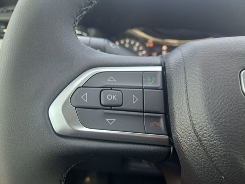 New 2026 Jeep Compass Limited image 13