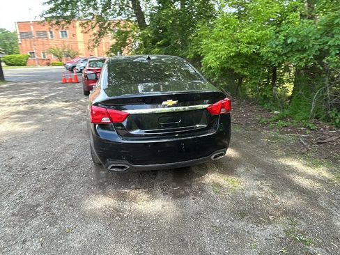 Used 2014 Chevrolet Impala LTZ FWD image 5