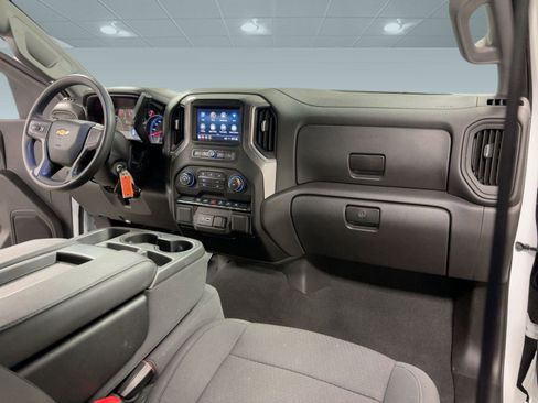 Used 2021 Chevrolet Silverado 1500 Custom image 29