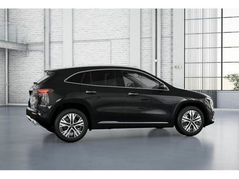 Used 2026 Mercedes-Benz GLA 250 4MATIC image 18