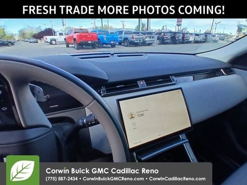 Used 2025 Land Rover Range Rover Velar S image 8