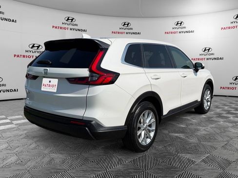 Used 2024 Honda CR-V EX-L image 3