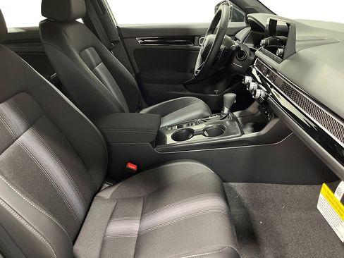 New 2026 Honda Civic Sport image 22