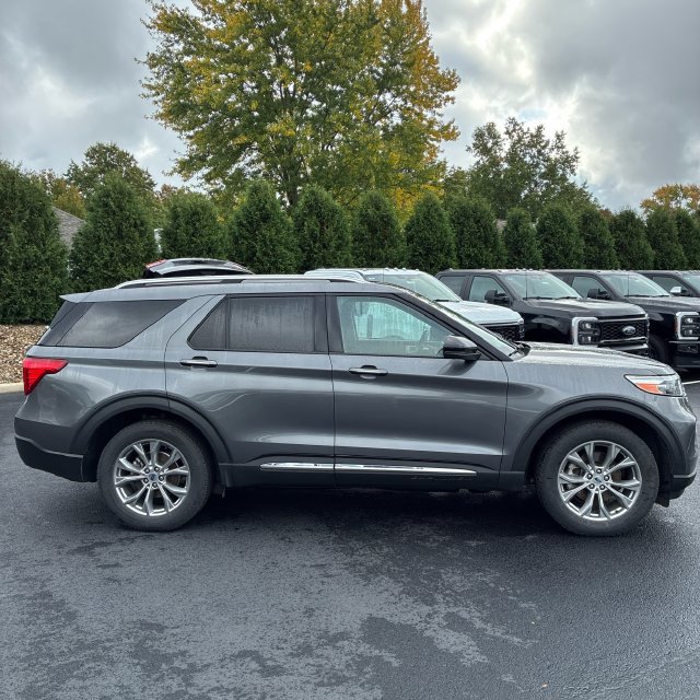 Used 2021 Ford Explorer Limited w/ Equipment Group 301A AWD/4WD image 1