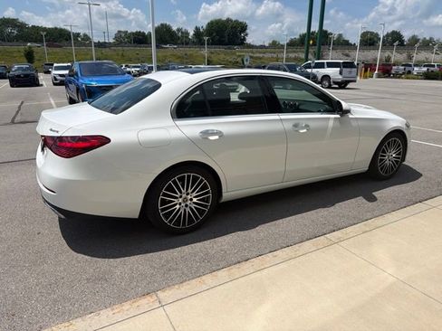 Used 2023 Mercedes-Benz C 300 4MATIC Sedan image 3