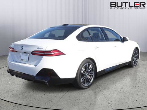 New 2026 BMW 530i w/ M Sport Package RWD image 7