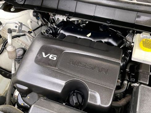 Used 2023 Nissan Pathfinder Platinum image 44