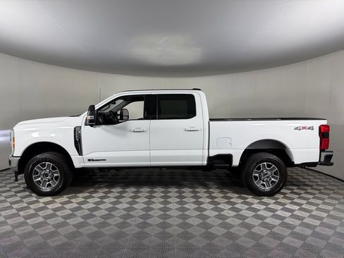 Used 2024 Ford F250 Lariat AWD/4WD image 8