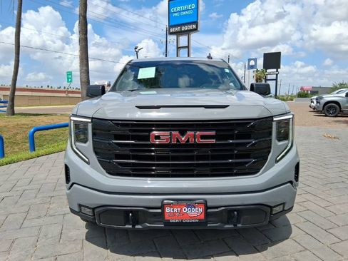 Used 2024 GMC Sierra 1500 Elevation RWD image 2