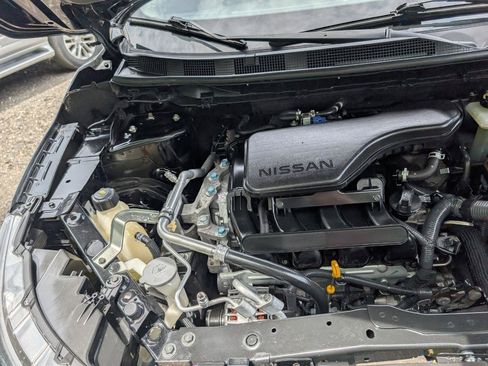 Used 2018 Nissan Rogue Sport SL w/ SL Premium Package FWD image 24