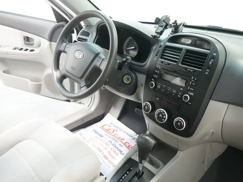 Used 2007 Kia Spectra EX image 22