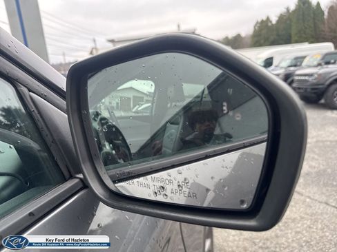 Used 2023 Ford Explorer XLT w/ Equipment Group 202A image 20