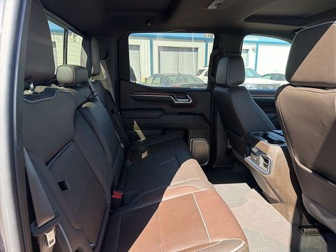 Used 2024 GMC Sierra 1500 Denali image 14