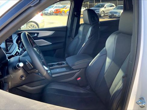 Used 2025 Acura MDX A-Spec AWD/4WD image 9