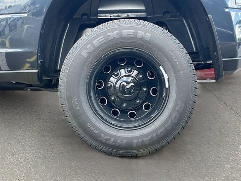 New 2026 RAM 3500 Big Horn AWD/4WD image 28