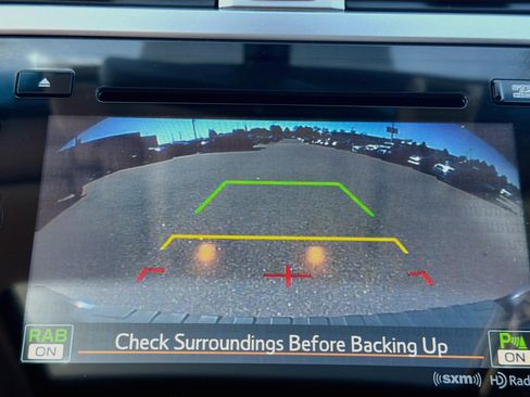 Used 2017 Subaru Outback 3.6R Limited AWD/4WD image 23