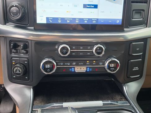 Used 2021 Ford F150 Lariat w/ Equipment Group 501A Mid AWD/4WD image 25