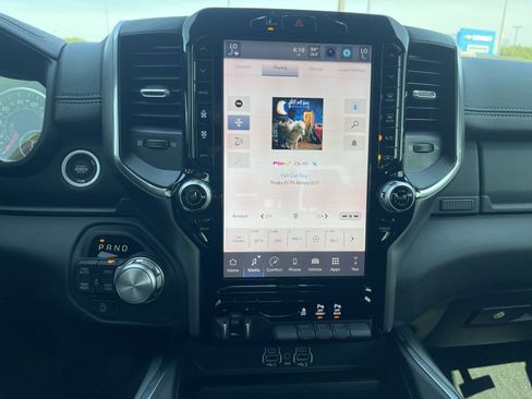 Used 2025 RAM 1500 Laramie w/ Laramie Southwest Edition image 27