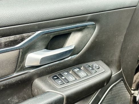 Used 2024 RAM 1500 Big Horn image 19