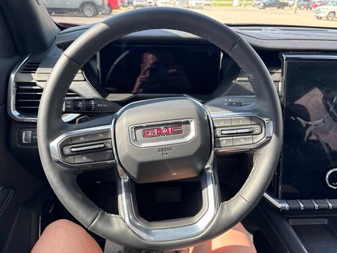 New 2026 GMC Acadia Elevation w/ Black Edition AWD/4WD image 19